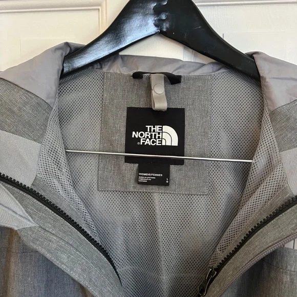 The North Face ThermoBall DryVent Jacket - Picture 3 of 13